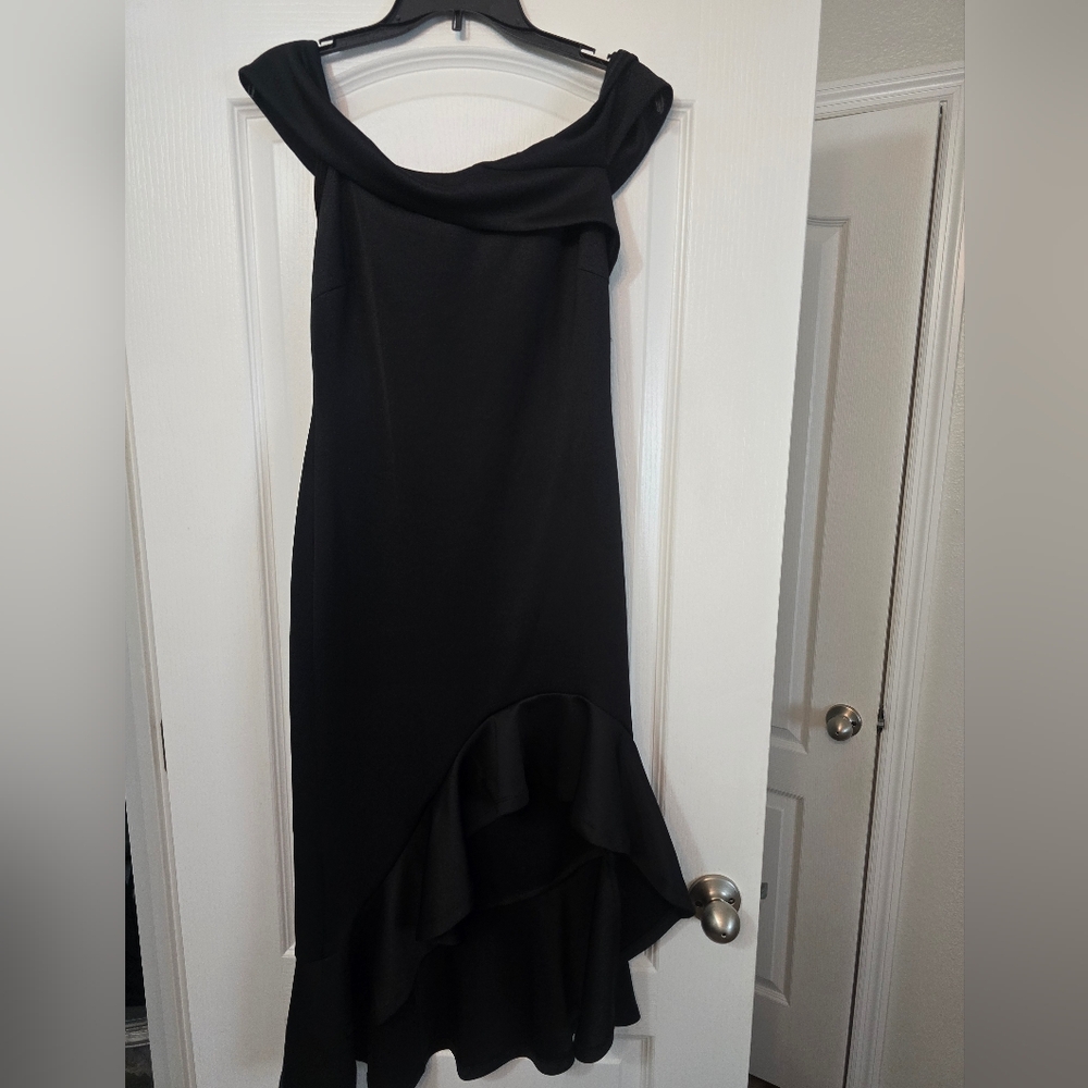 Little black Venus cocktail dress with ruffle detail size Medium